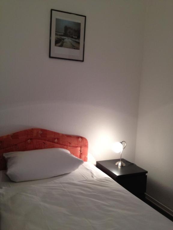 Hotel-Pension Dorma Berlin Ruang foto